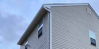 Best Vinyl Siding Installation  in Islandia, NY